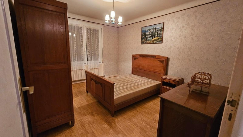 Maison - 99 m² - 5 pièces