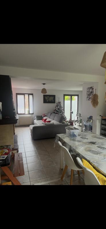 Maison - 88 m² - 5 pièces