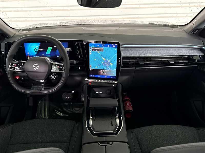Renault Austral full hybrid E-Tech 200 ch - 25 Techno