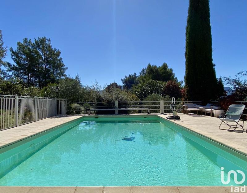 Maison - 186 m² - 5 pièces