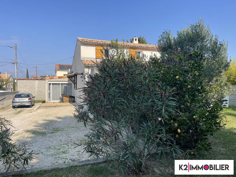 Maison traditionnelle - 107 m² - 6 pièces