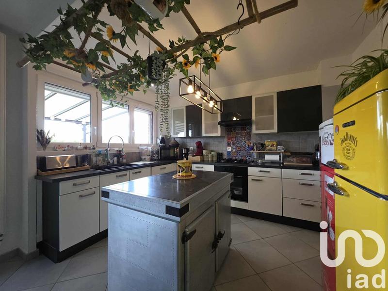 Maison - 88 m² - 5 pièces