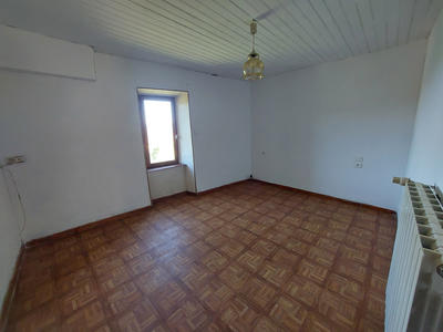 Maison de village - 102 m² - 7 pièces