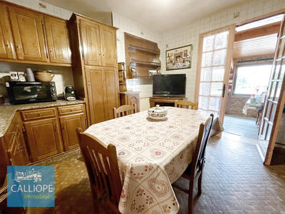 Maison - 143 m² - 6 pièces
