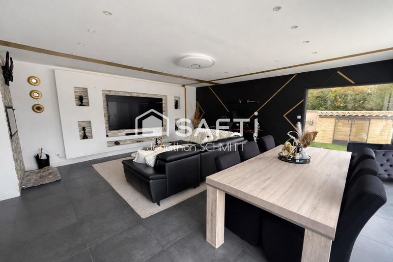 Maison - 171 m² - 6 pièces