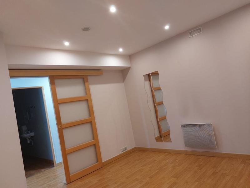 Local d'activités - 168 m² - 5 pièces