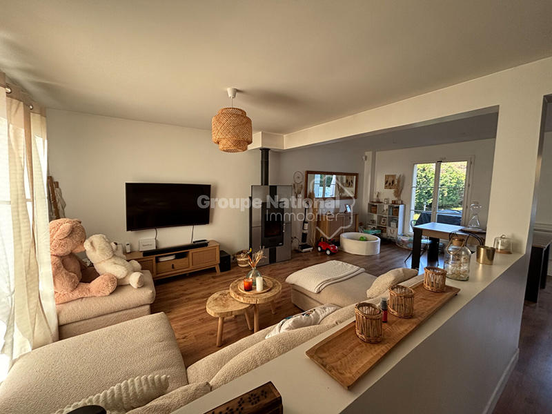 Maison - 104 m² - 6 pièces