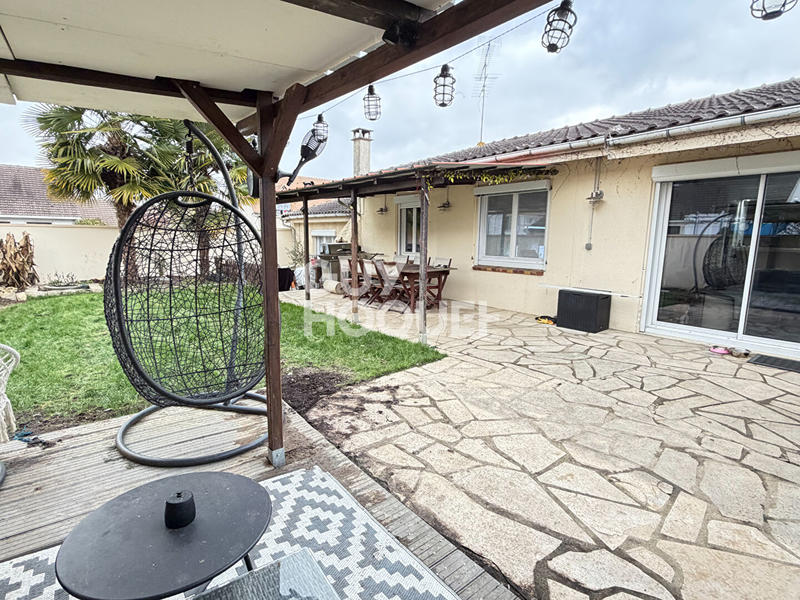 Maison - 117 m² - 6 pièces