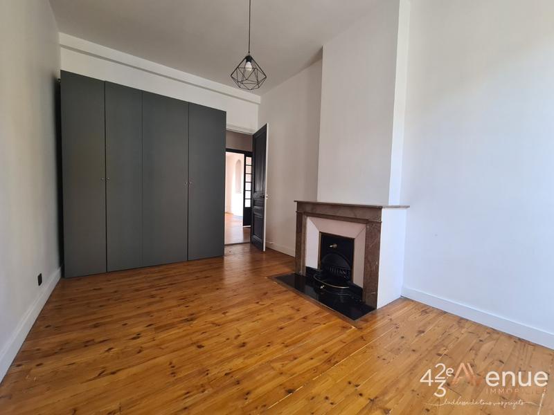 Appartement - 110 m² - 4 pièces