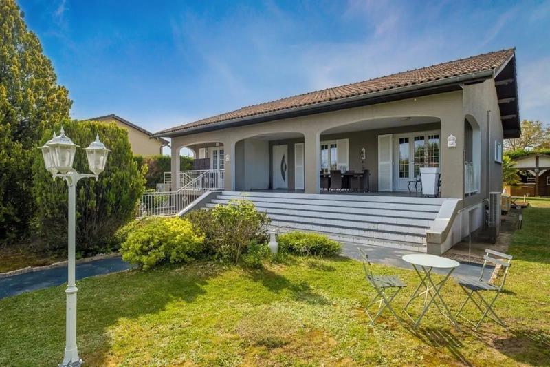 Maison ancienne - 223 m² - 14 pièces