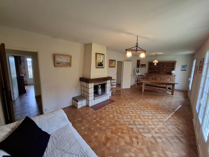 Maison - 151 m² - 6 pièces