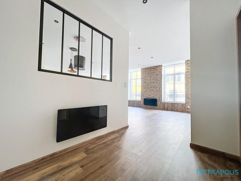 Appartement - 108 m² - 5 pièces