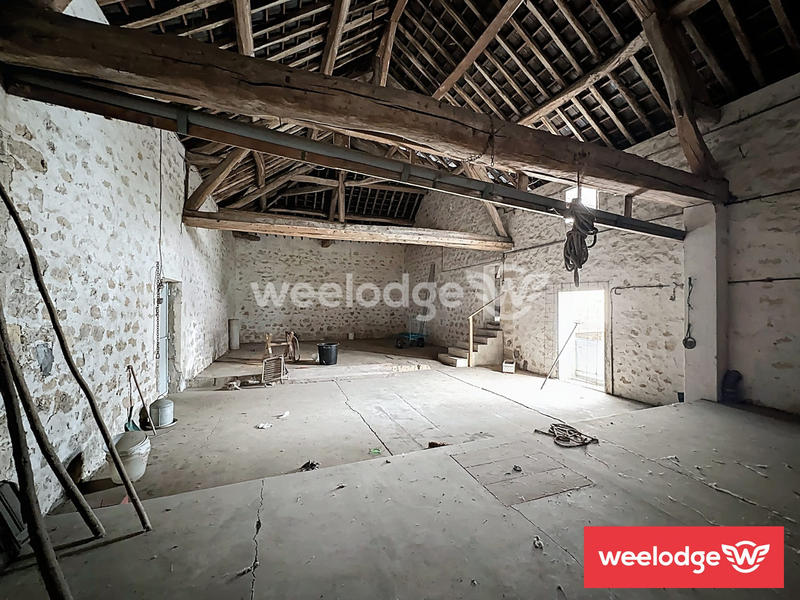 Ferme - 505 m² - 10 pièces