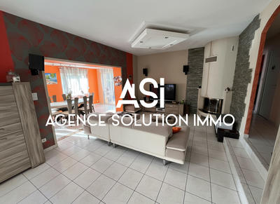 Maison - 101 m² - 5 pièces