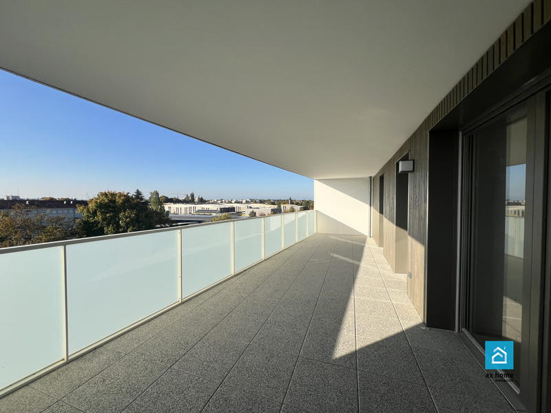 Appartement - 82 m² - 4 pièces