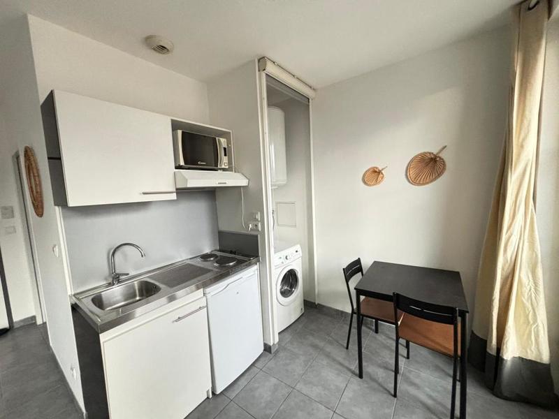 Studio - 57 m² - 1 pièce