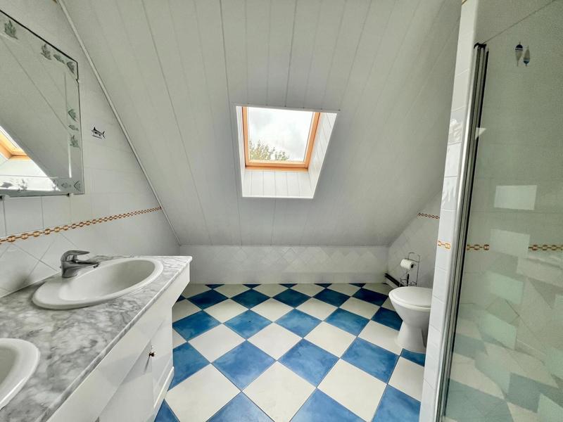 Maison - 122 m² - 5 pièces