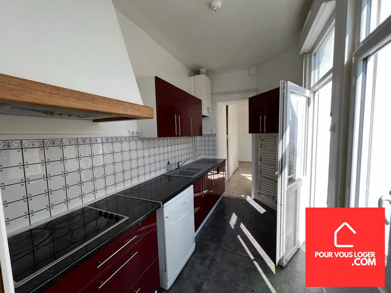 Maison - 102 m² - 5 pièces