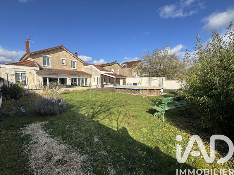 Maison - 145 m² - 7 pièces
