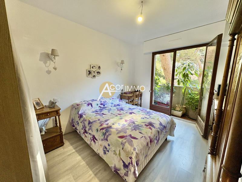 Appartement - 96 m² - 4 pièces