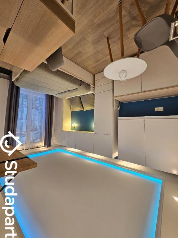 Chambre - 11 m² - 1 pièce