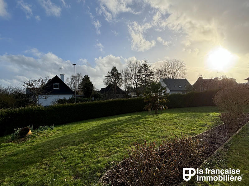 Maison - 166 m² - 8 pièces