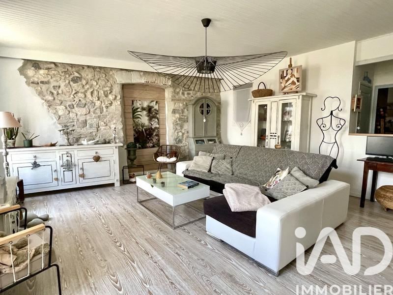 Appartement - 77 m² - 3 pièces