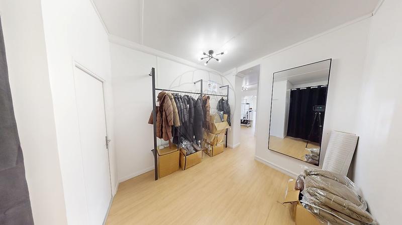 Local commercial - 58 m² - 2 pièces