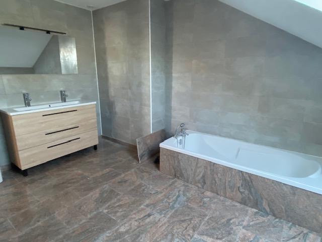 Maison - 175 m² - 7 pièces