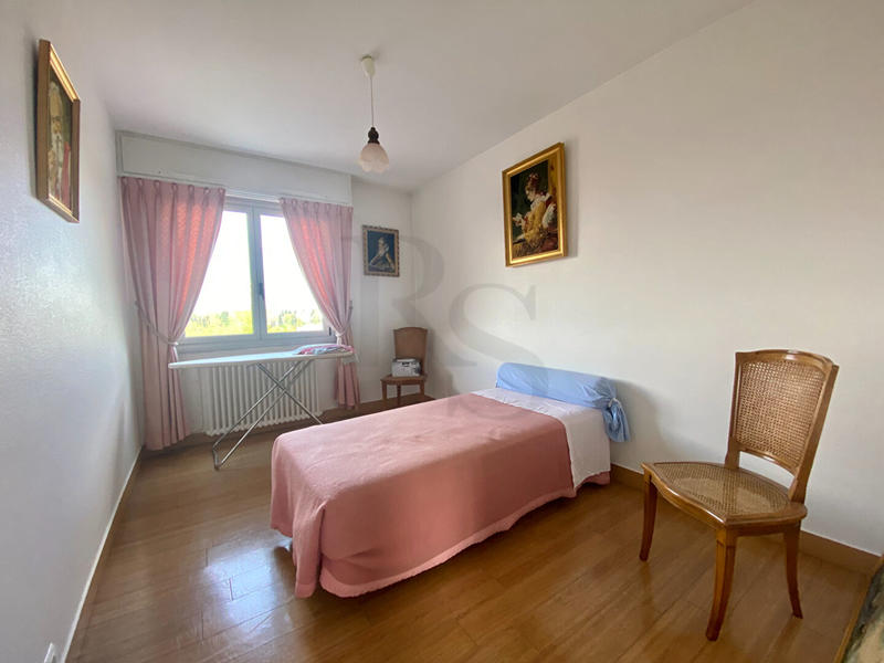 Appartement - 115 m² - 4 pièces