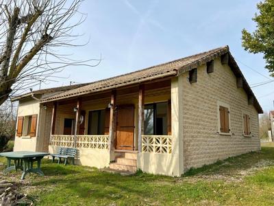 Maison de village - 86 m² - 4 pièces