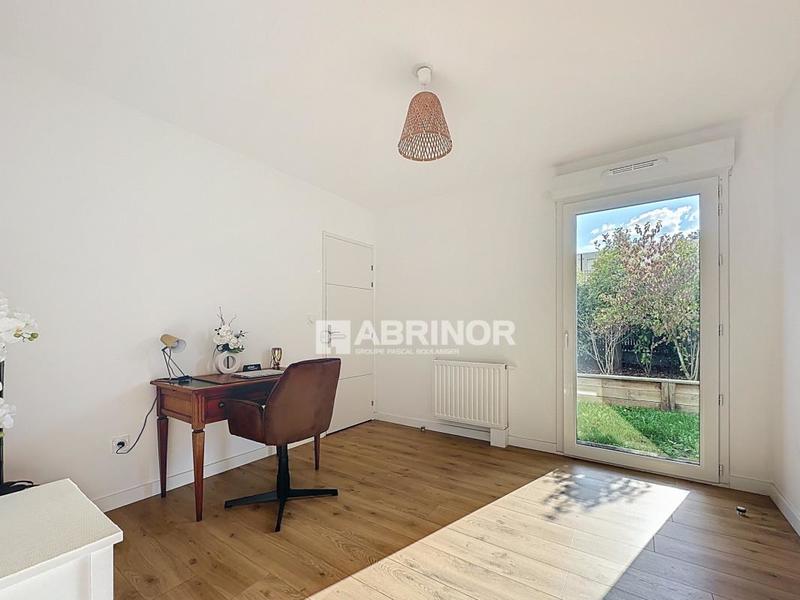 Appartement - 79 m² - 3 pièces