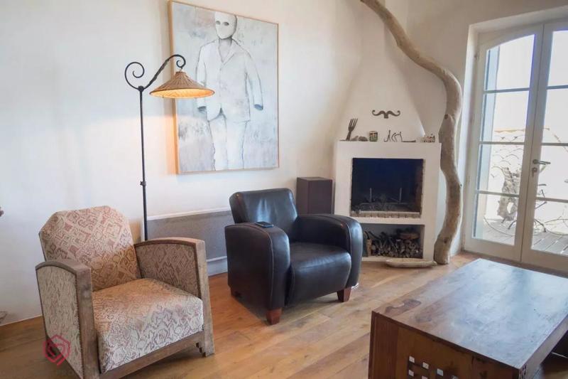 Appartement - 154 m² - 8 pièces