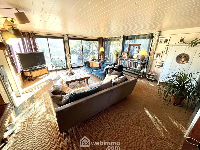 Maison - 190 m² - 6 pièces