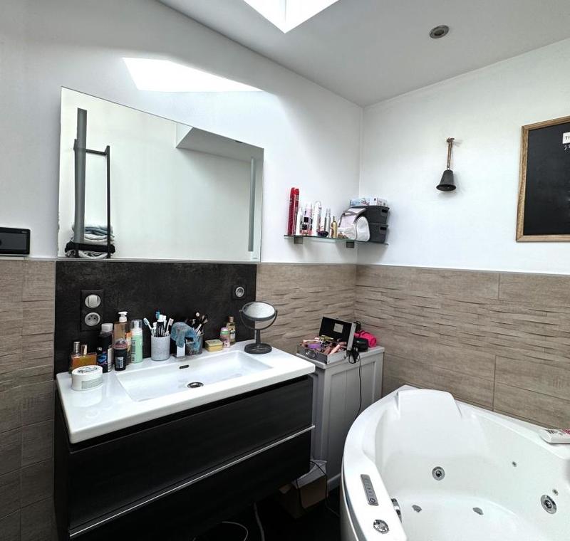 Maison - 75 m² - 4 pièces