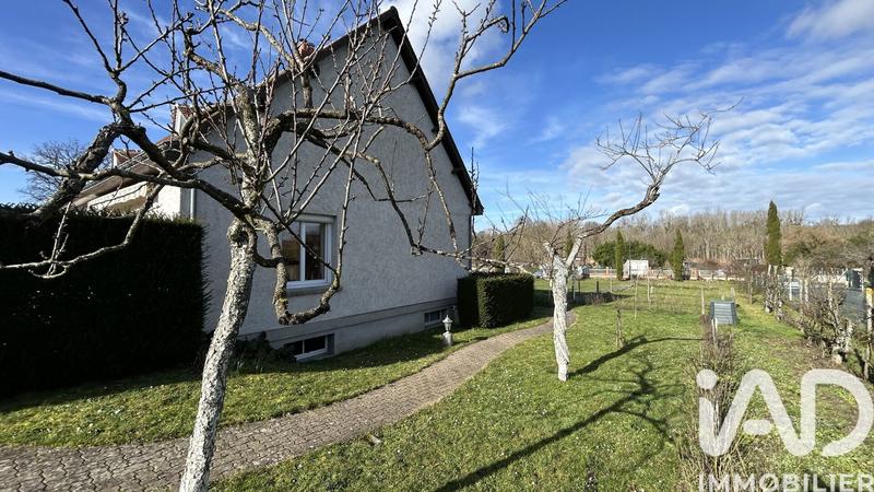 Maison - 98 m² - 4 pièces