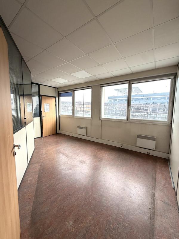 Bureau - 129 m²