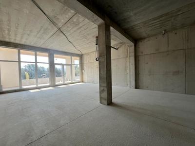 Local commercial - 85 m² - 1 pièce