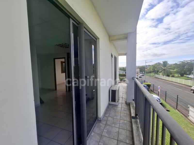 Bureau - 116 m² - 7 pièces