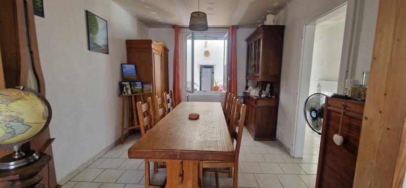 Maison - 105 m² - 5 pièces
