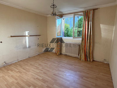 Propriété - 82 m² - 4 pièces