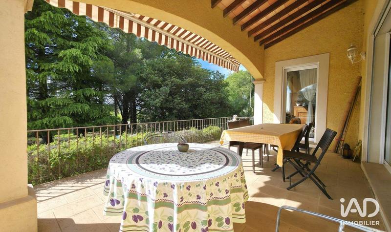 Maison - 150 m² - 4 pièces