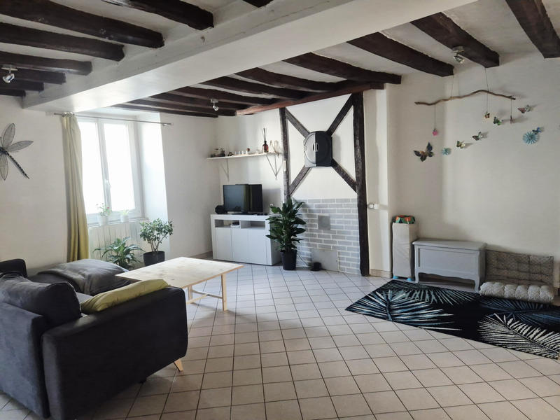 Maison - 214 m² - 8 pièces