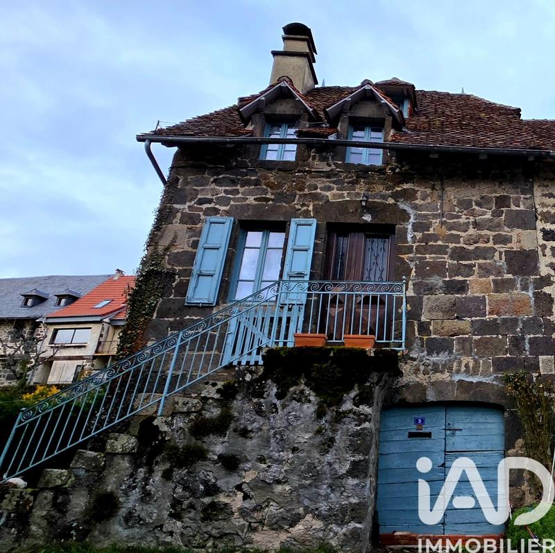 Maison - 87 m² - 4 pièces