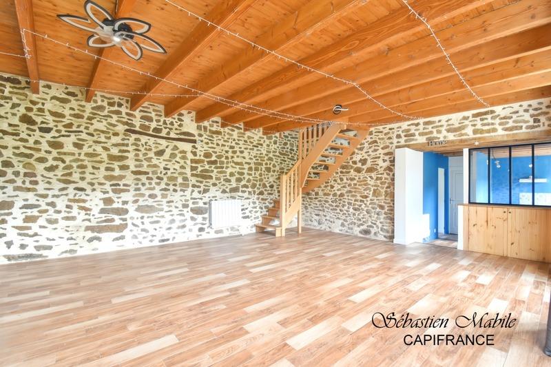 Maison - 95 m² - 5 pièces