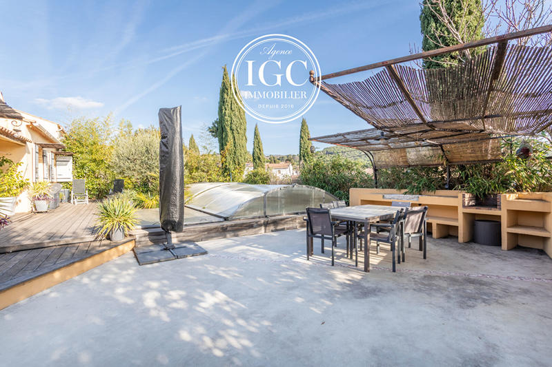 Maison - 172 m² - 5 pièces