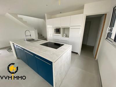 Maison contemporaine - 131 m² - 6 pièces