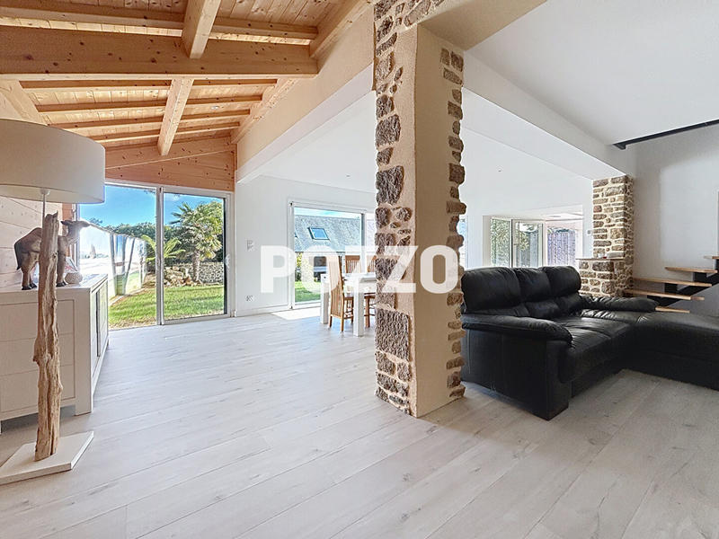 Maison - 158 m² - 6 pièces