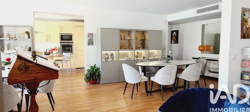 Appartement - 147 m² - 5 pièces