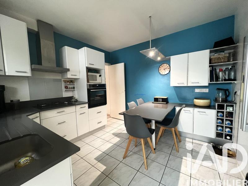 Maison - 139 m² - 4 pièces